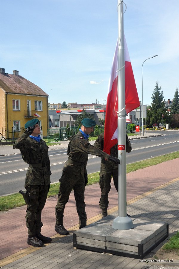 127 Patriotyczna manifestacja.jpg